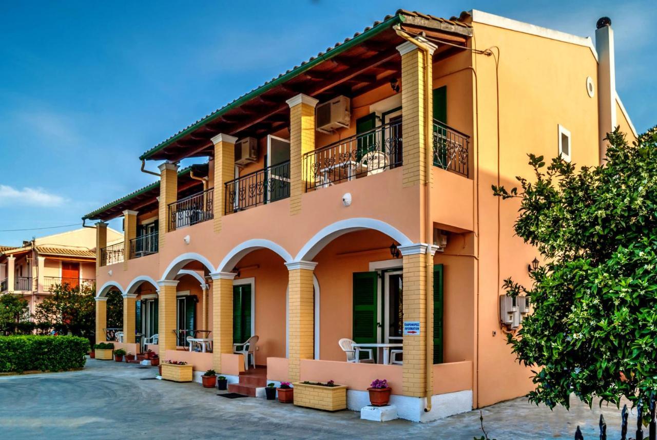 Stavros Apartments Kontokali Next To Gouvia Marina Exterior foto